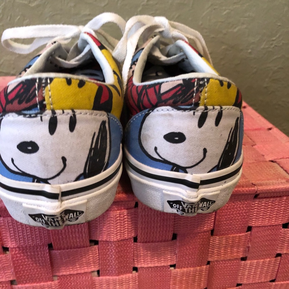 Vans - Picture 4 of 5
